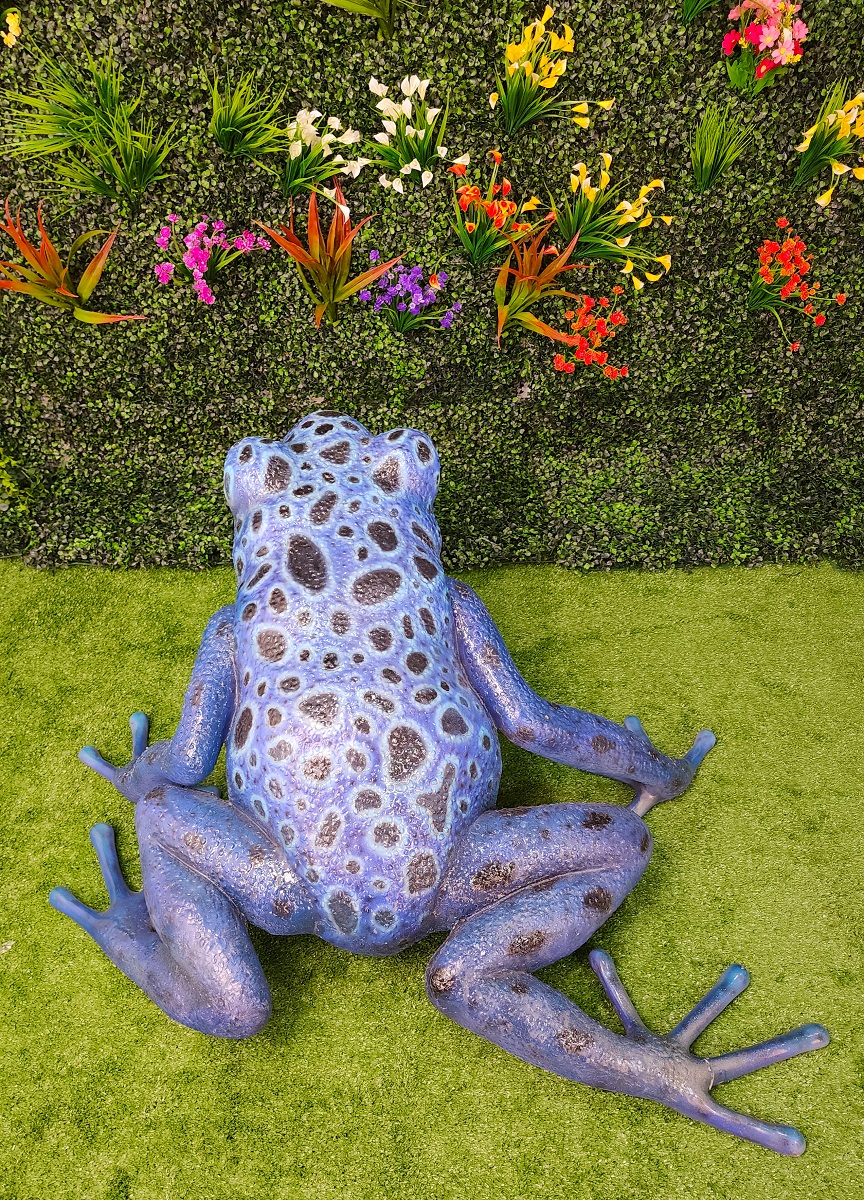 Extra Large Jungle Frog Statue