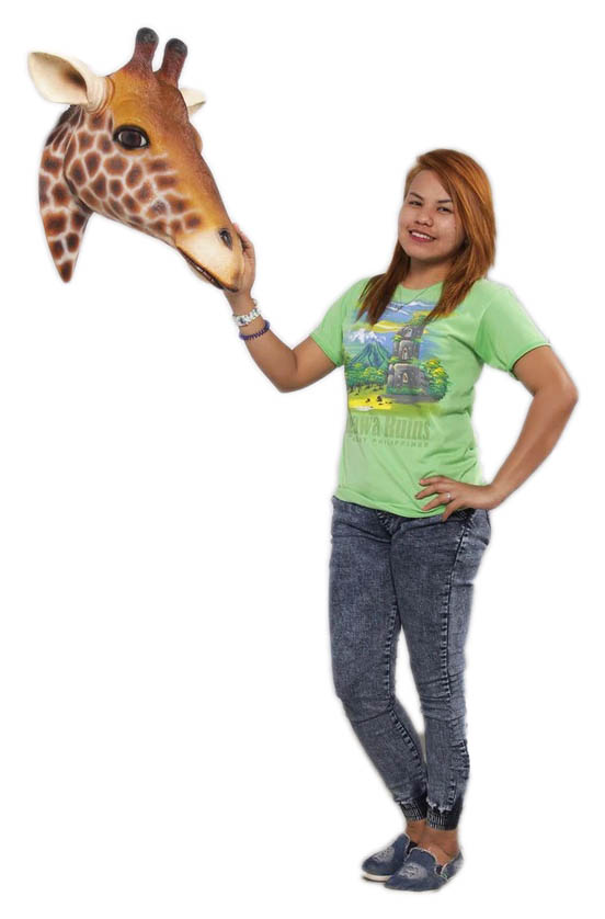 life size giraffe