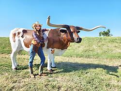 Texas Longhorn Bull Life Size Statue 10 FT