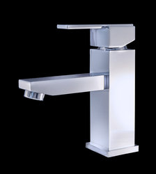 Chrome-Finish-Modern-Bathroom-Faucet-Bianze11.jpg
